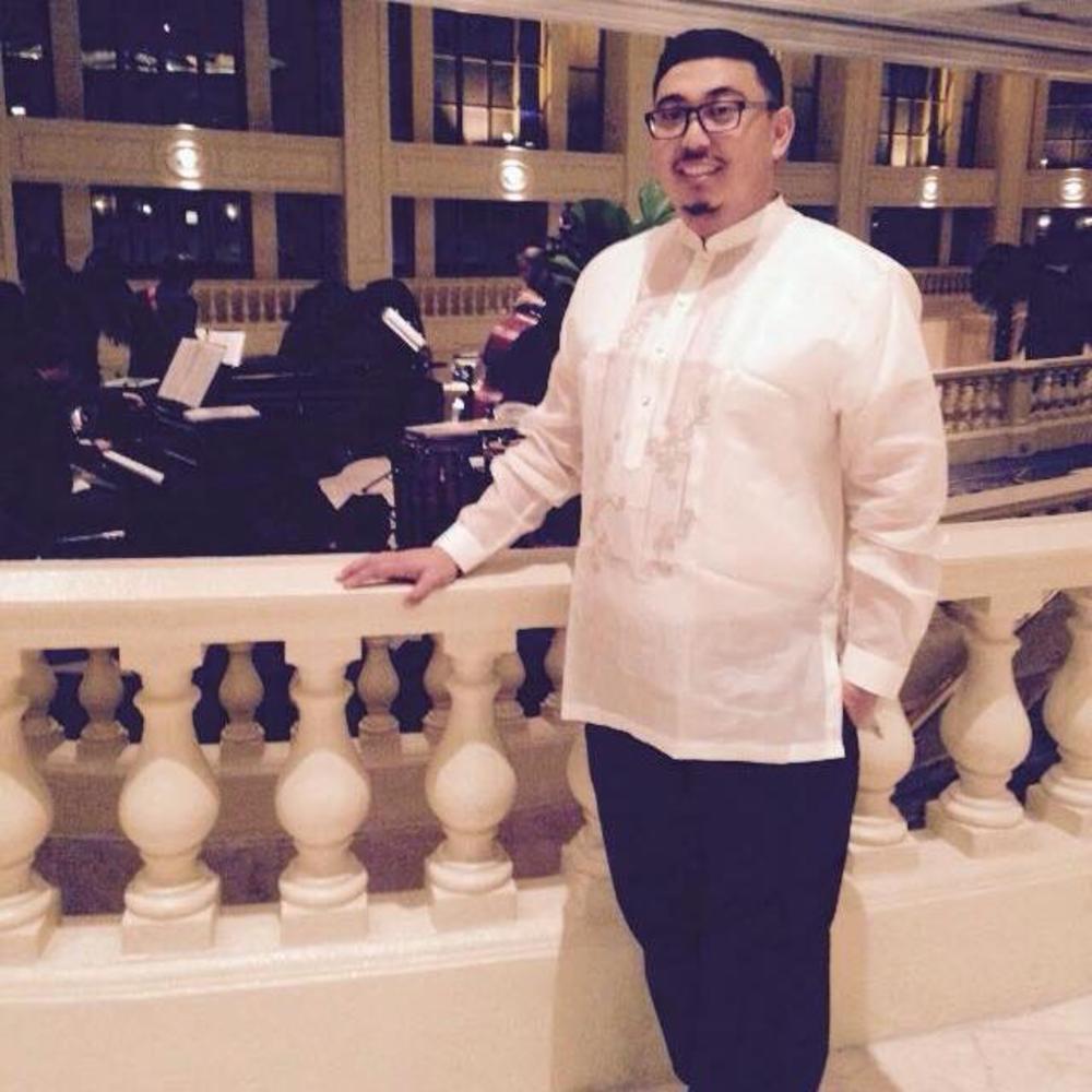 Meet your Posher, Derrick